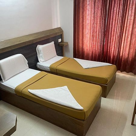 B Six Hotel Bengaluru Zewnętrze zdjęcie