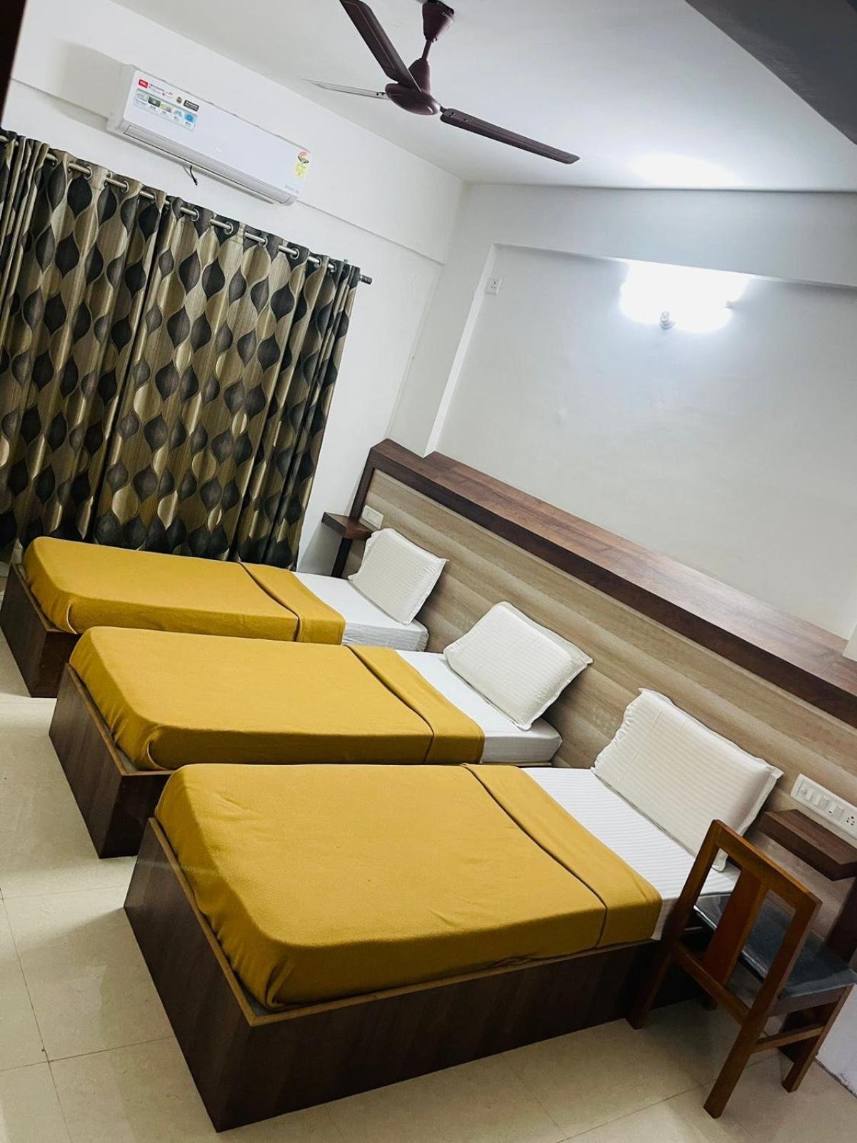 B Six Hotel Bengaluru Zewnętrze zdjęcie