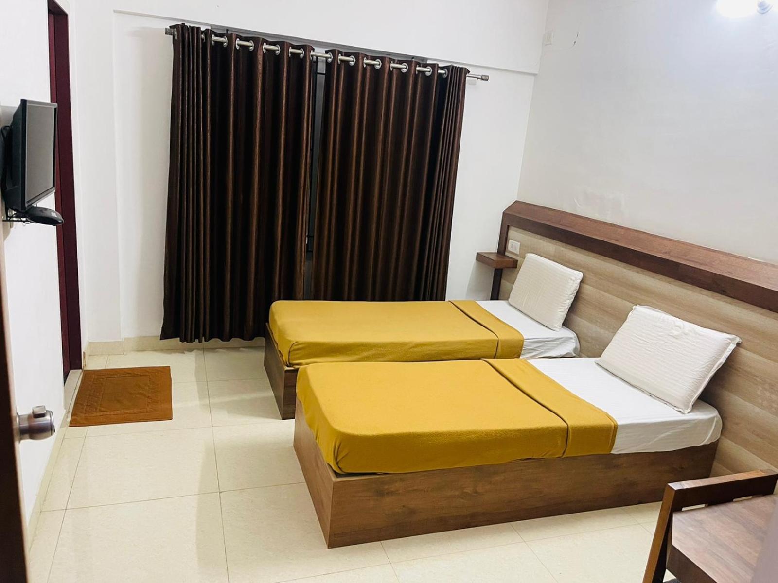 B Six Hotel Bengaluru Zewnętrze zdjęcie