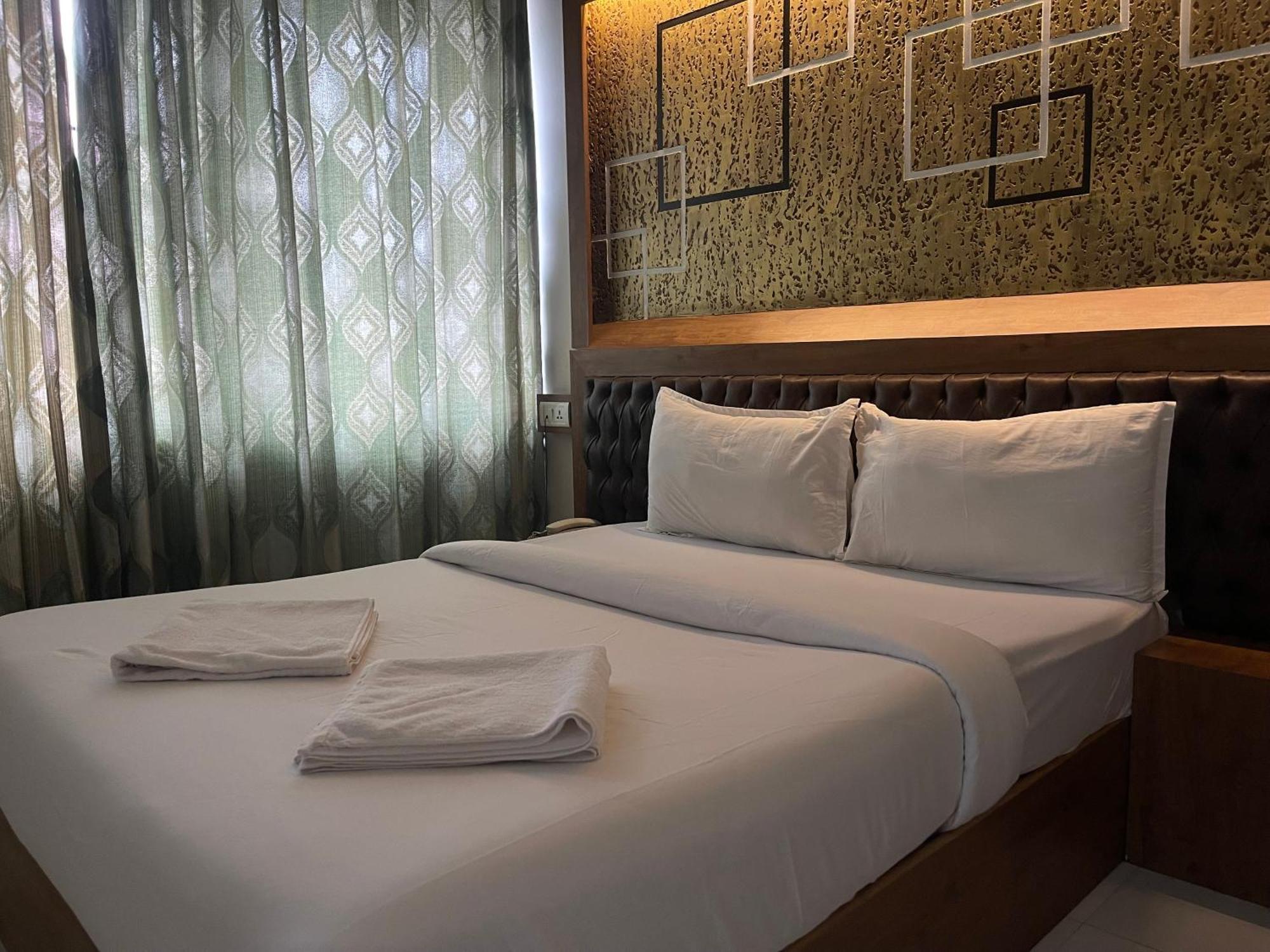 B Six Hotel Bengaluru Zewnętrze zdjęcie