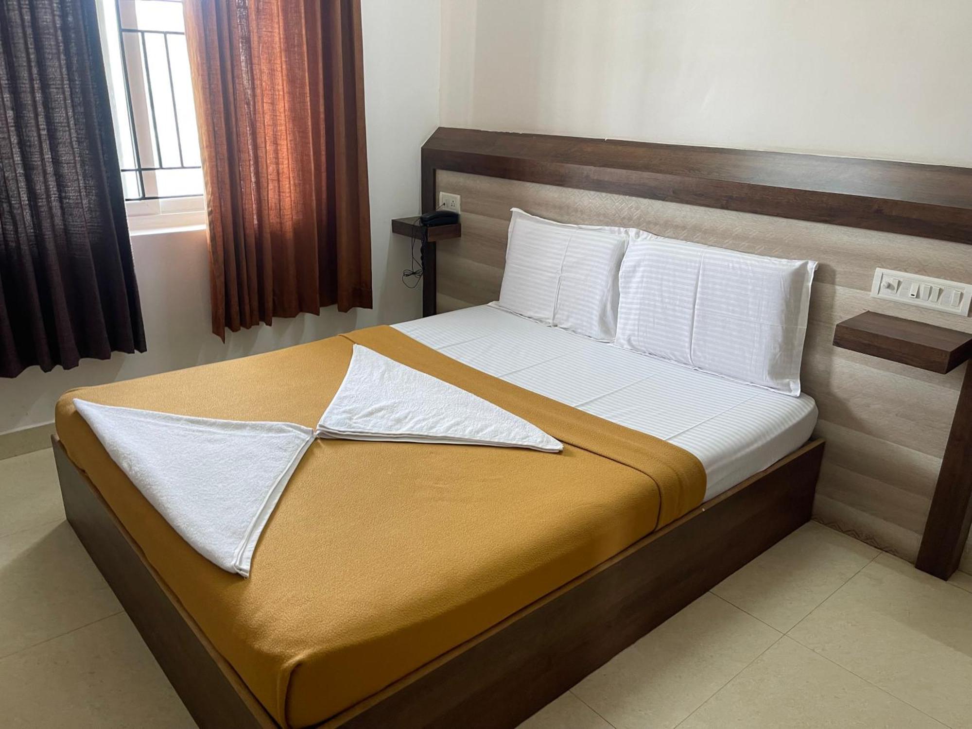 B Six Hotel Bengaluru Zewnętrze zdjęcie