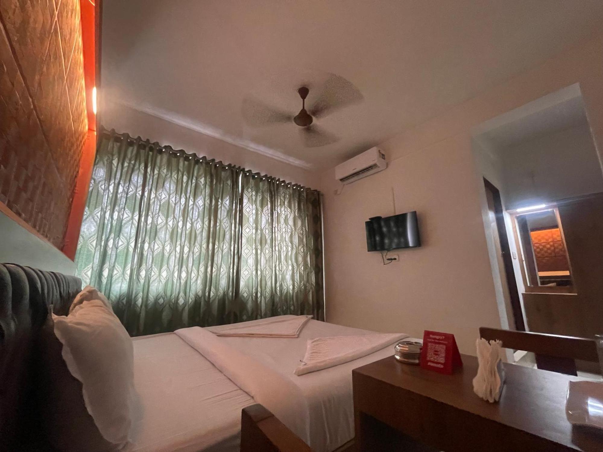 B Six Hotel Bengaluru Zewnętrze zdjęcie